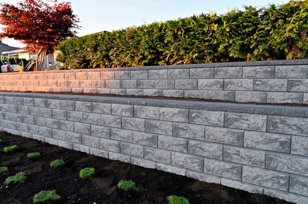 Concrete Retaining Wall Installation in Moses Lake
