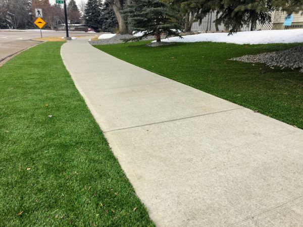 Walkway Pouring in Moses Lake
