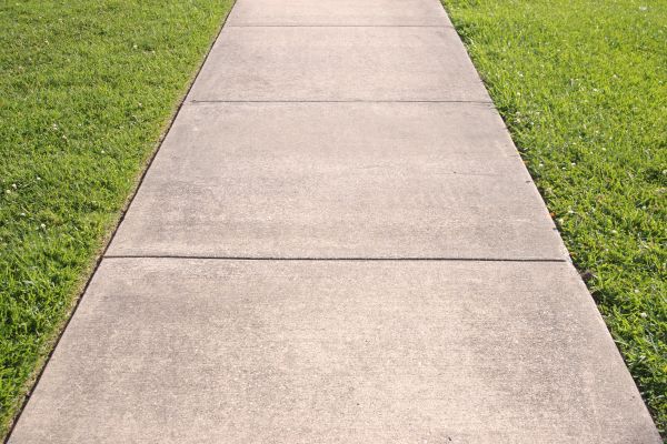 Cement Sidewalk Replacement in Moses Lake