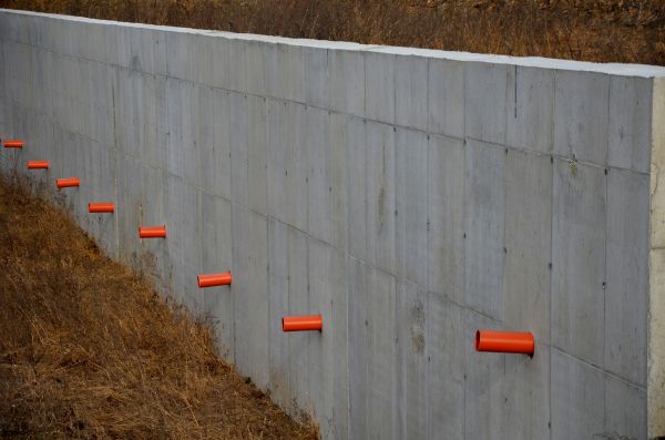 Concrete Wall Installation in Moses Lake