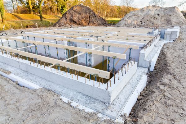 Building Foundation Service in Moses Lake