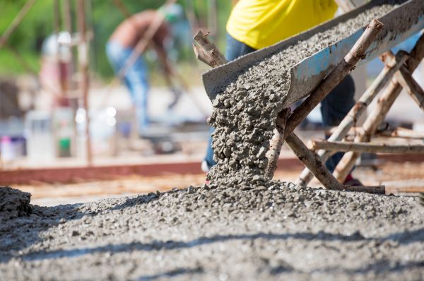 Backyard Concrete Pouring in Moses Lake