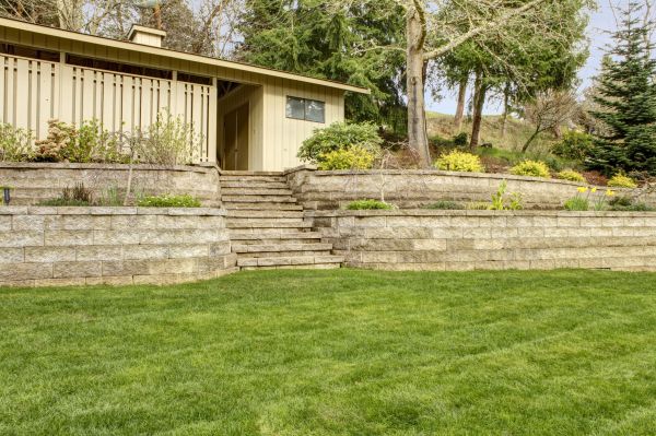 Retaining Wall Construction in Moses Lake