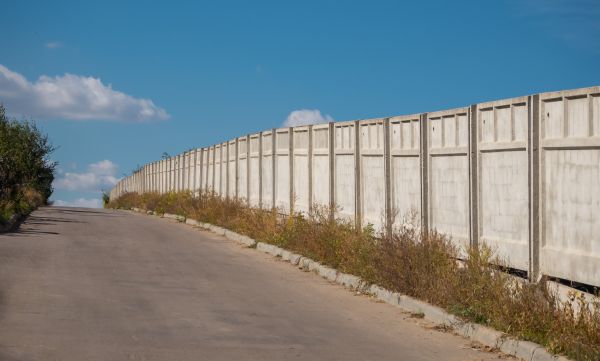 Cement Fence Installation in Moses Lake