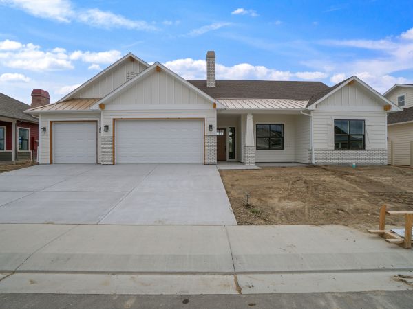 Carport Apron Installation in Moses Lake