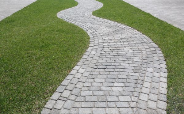 Footpath Paving in Moses Lake