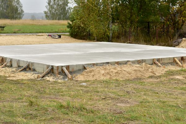 Garage Foundation Building in Moses Lake