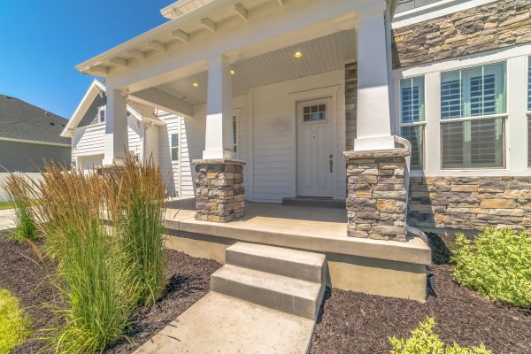 Porch Concrete Replacement in Moses Lake