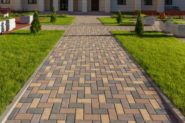 Paved Walkway Service in Moses Lake