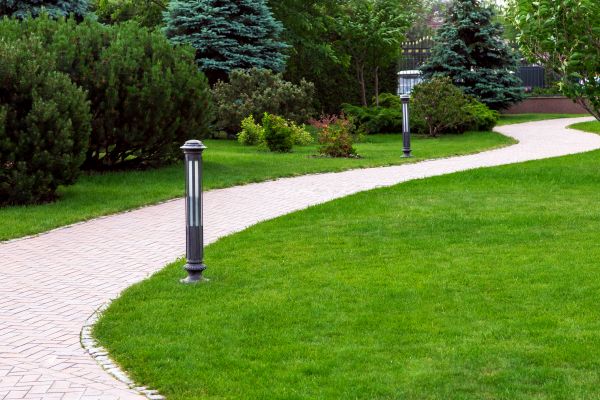 Backyard Sidewalk Installation in Moses Lake